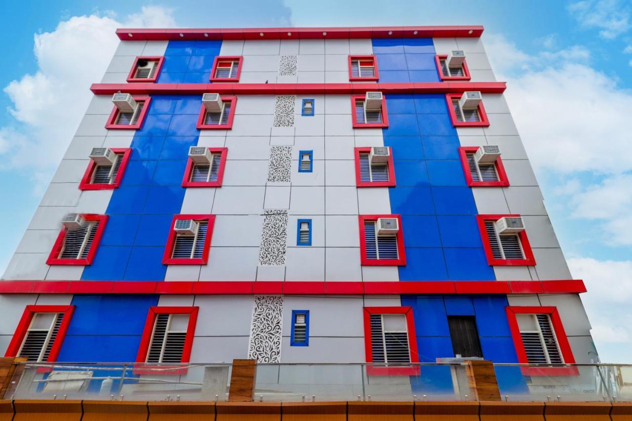 Airport Hotel Shivaka Inn Nueva Delhi Exterior foto